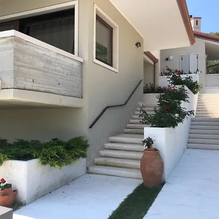 Residenza Leonida Villa