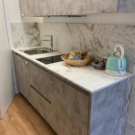 Вилла Residenza Leonida *